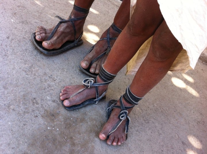 huarache running sandals